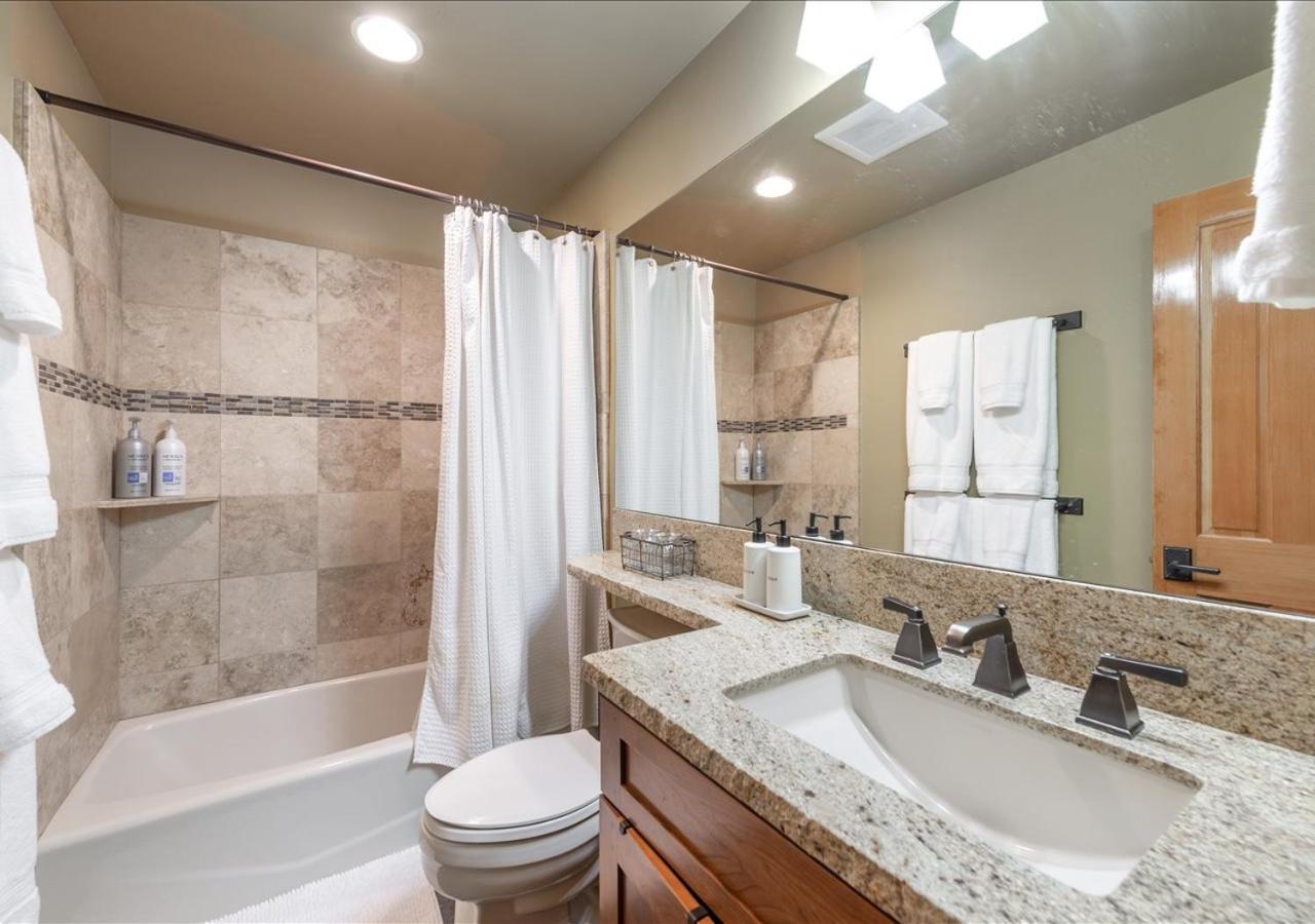 Cozy Northstar Village Condo Walk To Lifts 2 Full Ba Excellent Location Truckee Exterior photo