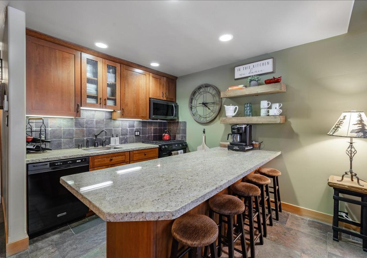 Cozy Northstar Village Condo Walk To Lifts 2 Full Ba Excellent Location Truckee Exterior photo